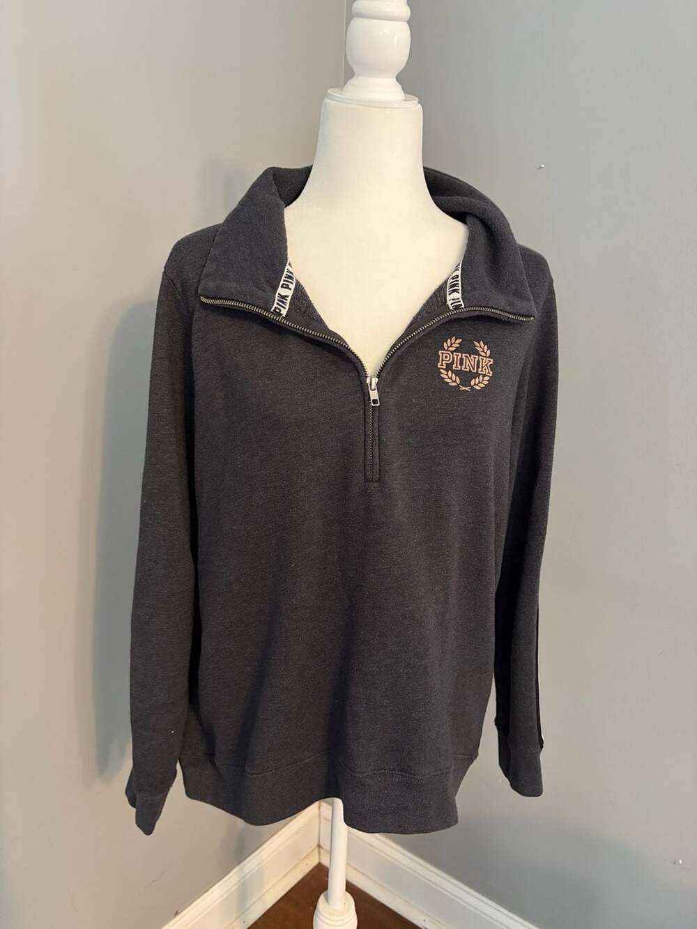 Victoria's Secret PINK Leopard Sequins Bling Half Zip Campus Pullover Grey Size